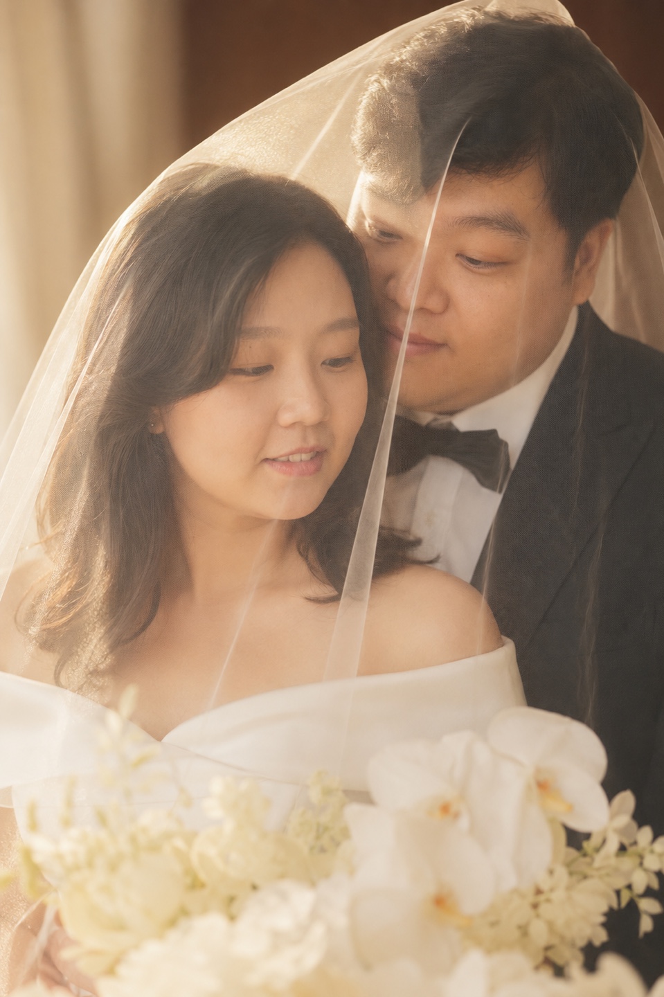 Brian and Angie — romantic portrait with veil